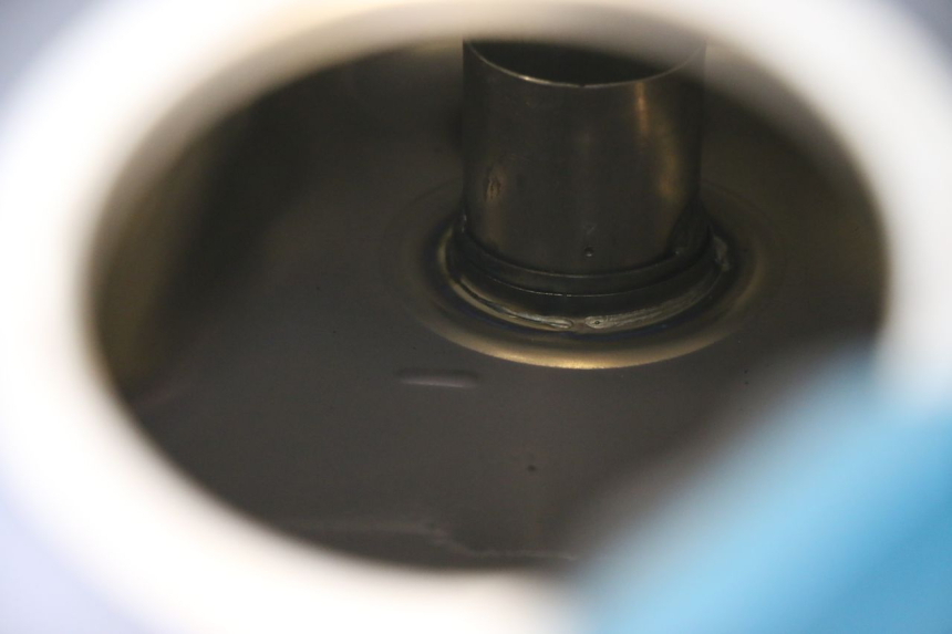 photo de DEPÓSITO DE COMBUSTIBLE YAMAHA XMAX X-MAX ABS 125 (2017 - 2020) - Zoom estado de uso