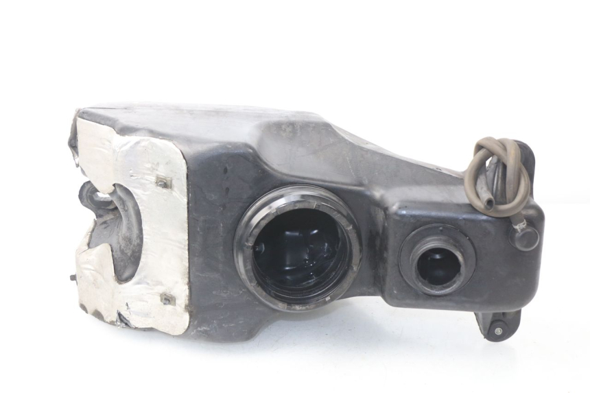 photo de DEPÓSITO DE COMBUSTIBLE YAMAHA X-MAX XMAX 125 (2010 - 2013) - Zoom estado de uso