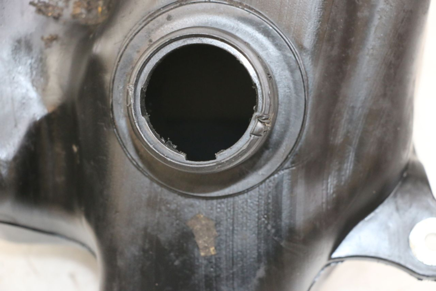 photo de DEPÓSITO DE COMBUSTIBLE YAMAHA XMAX X-MAX 125 (2006 - 2009) - Detalle de la pieza