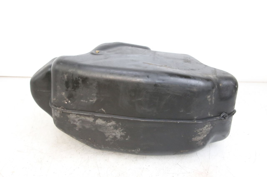 photo de DEPÓSITO DE COMBUSTIBLE PIAGGIO X10 125 (2012 - 2017) - Zoom estado de uso