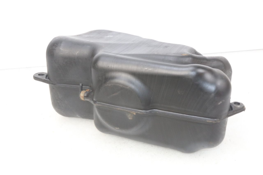 photo de DEPÓSITO DE COMBUSTIBLE PIAGGIO X7 125 (2007 - 2013) - Zoom estado de uso