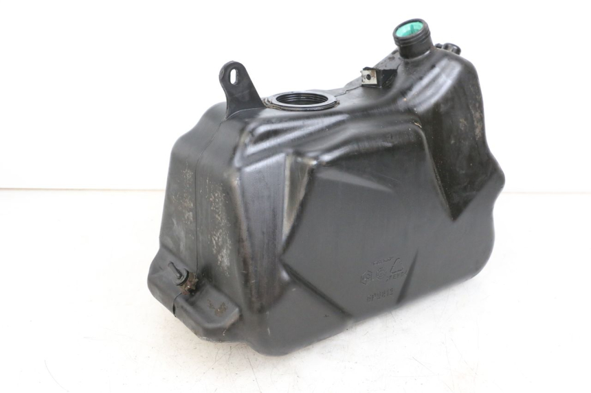 photo de DEPOSITO FUEL PIAGGIO X9 125 (2000 - 2003) - Primer plano técnico