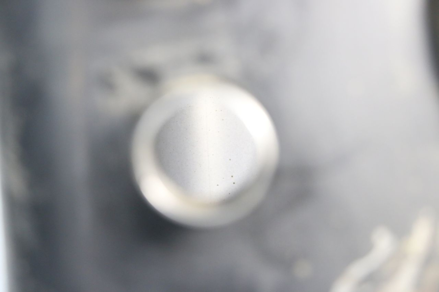 photo de DEPOSITO FUEL KYMCO XCITING 250 (2006 - 2009) - Otra perspectiva