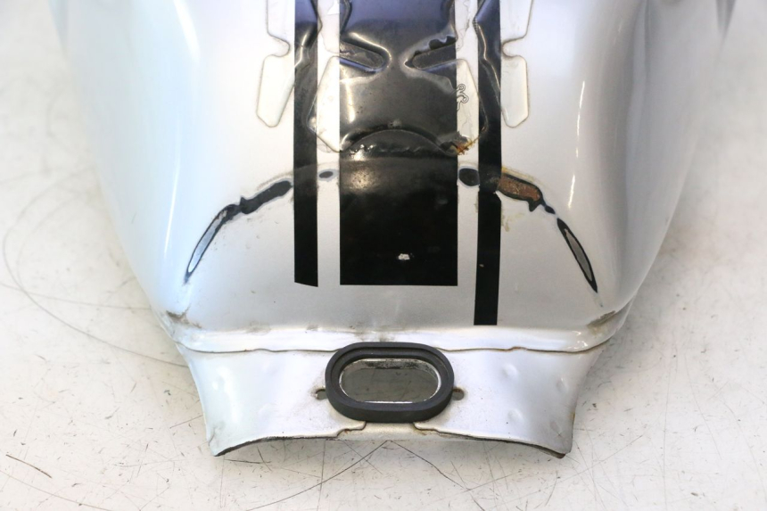 photo de DEPOSITO FUEL YAMAHA XJR 1300 (1998 - 2002) - Otra vista del artículo