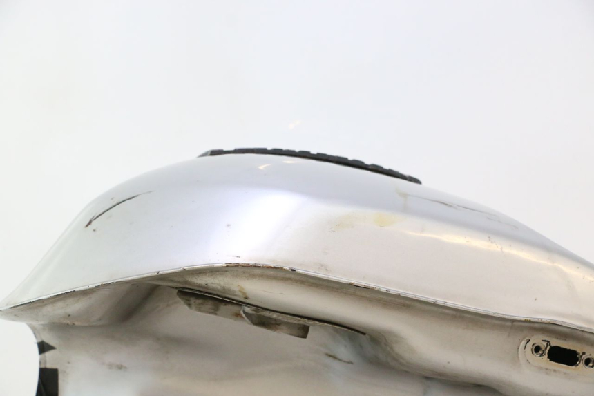 photo de DEPOSITO FUEL YAMAHA XJR 1300 (1998 - 2002) - Detalle de la pieza