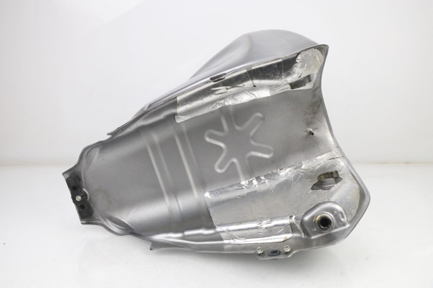 photo de DEPOSITO FUEL HONDA XLV VARADERO 125 (2000 - 2006) - Primer plano técnico