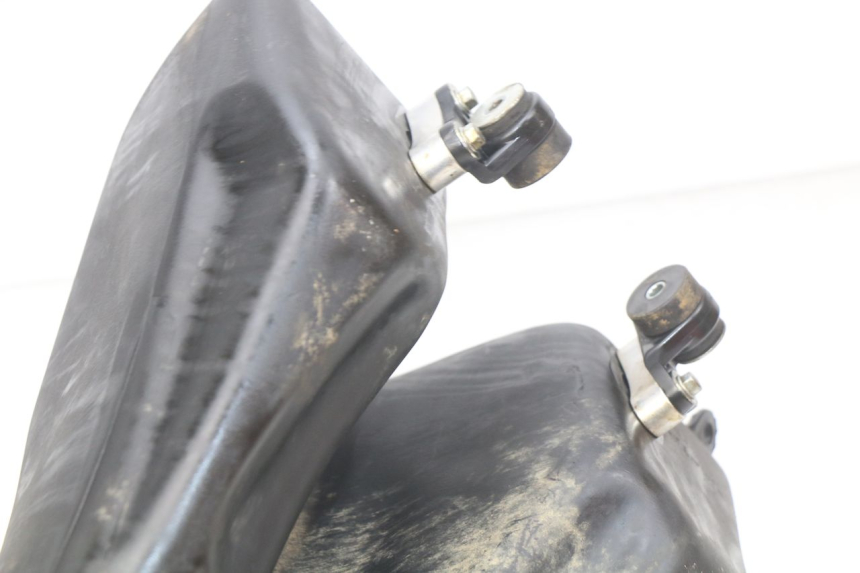 photo de DEPÓSITO DE COMBUSTIBLE HONDA XR 70 (1997 - 2003) - Detalle de la pieza