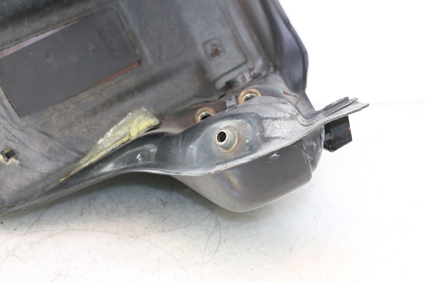 photo de DEPOSITO FUEL HONDA XRV AFRICA TWIN 750 (1990 - 1992) - Estado de la superficie y material