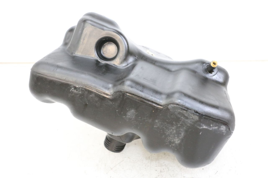 photo de DEPOSITO FUEL YAMAHA BW'S NG NEXT GENERATION 50 (1996 - 2003) - Otra perspectiva