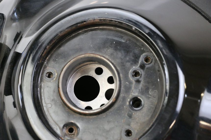 photo de DEPOSITO FUEL YAMAHA TRACER 7 700 (2020 - 2024) - Otra perspectiva