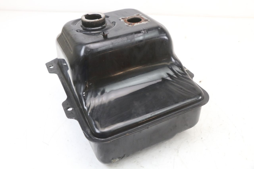 photo de DEPOSITO FUEL YAMAHA YE ZEST 50 (1992 - 1998) - Zoom estado de uso