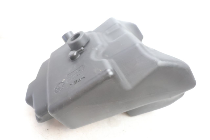 photo de DEPOSITO FUEL YAMAHA YP MAJESTY 125 (2002 - 2006) - Zoom estado de uso