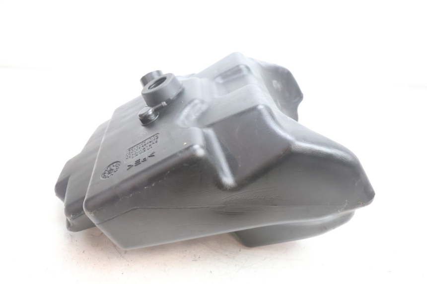 photo de DEPOSITO FUEL YAMAHA YP MAJESTY 125 (2002 - 2006) - Vista general del producto