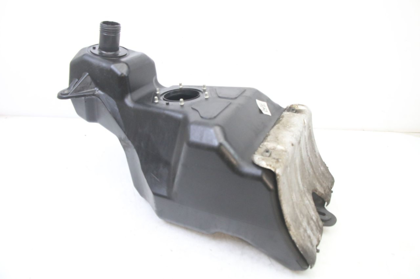 photo de DEPOSITO FUEL YAMAHA YP X-MAX XMAX 400 (2014 - 2017) - Primer plano técnico