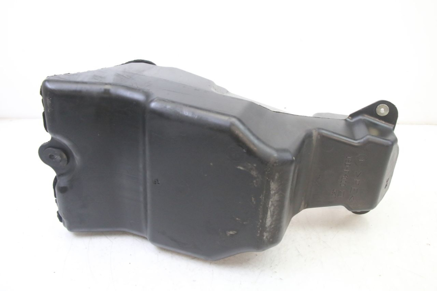 photo de DEPOSITO FUEL YAMAHA YP X-MAX XMAX 400 (2014 - 2017) - Vista general del producto