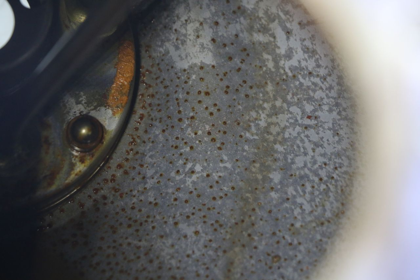 photo de DEPÓSITO DE COMBUSTIBLE YAMAHA YZF R1 1000 (2007 - 2008) - Zoom estado de uso