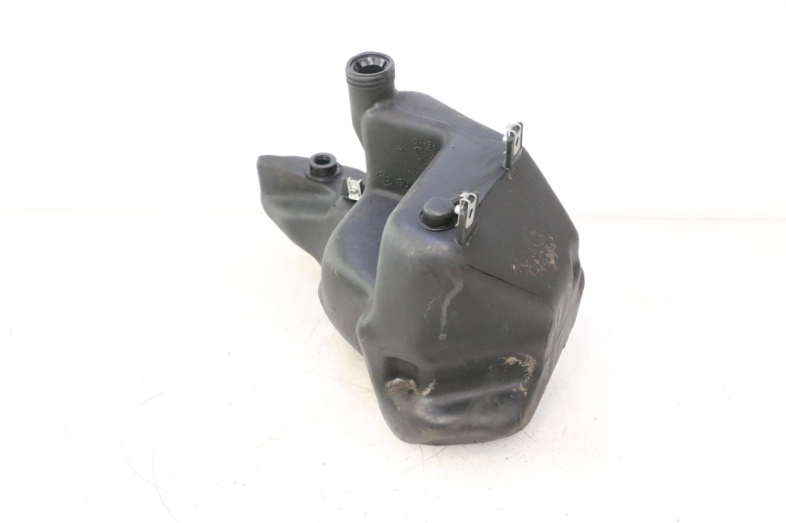 photo de DEPOSITO FUEL PIAGGIO ZIP 4T 50 (2006 - 2017) - Primer plano técnico