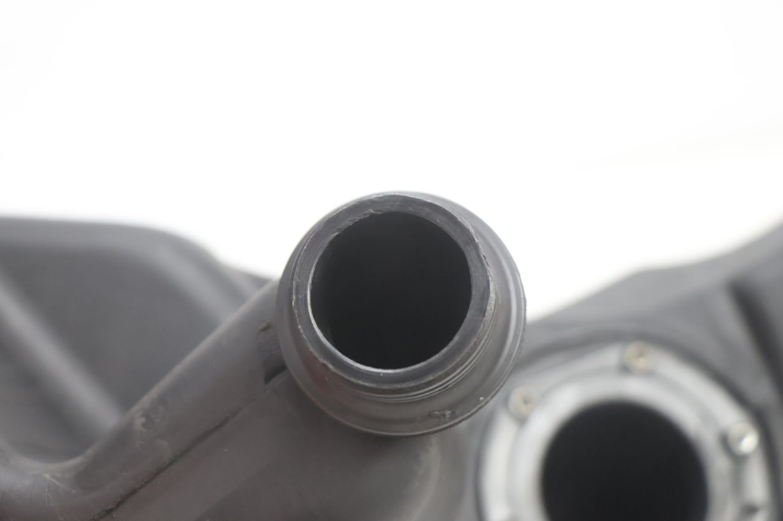 photo de DEPOSITO FUEL PIAGGIO ZIP IGET 4T 50 (2021 - 2023) - Zoom estado de uso