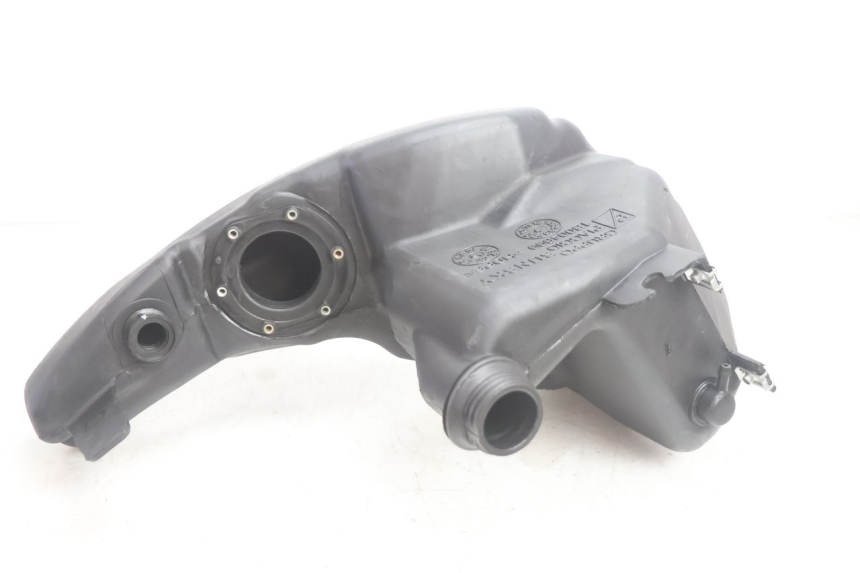 photo de DEPOSITO FUEL PIAGGIO ZIP IGET 4T 50 (2021 - 2023) - Primer plano técnico