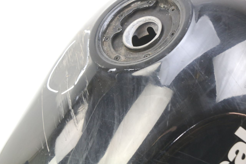 photo de DEPóSITO DE GASOLINA KAWASAKI ZZR 600 (1995 - 2004) - Estado de la superficie y material