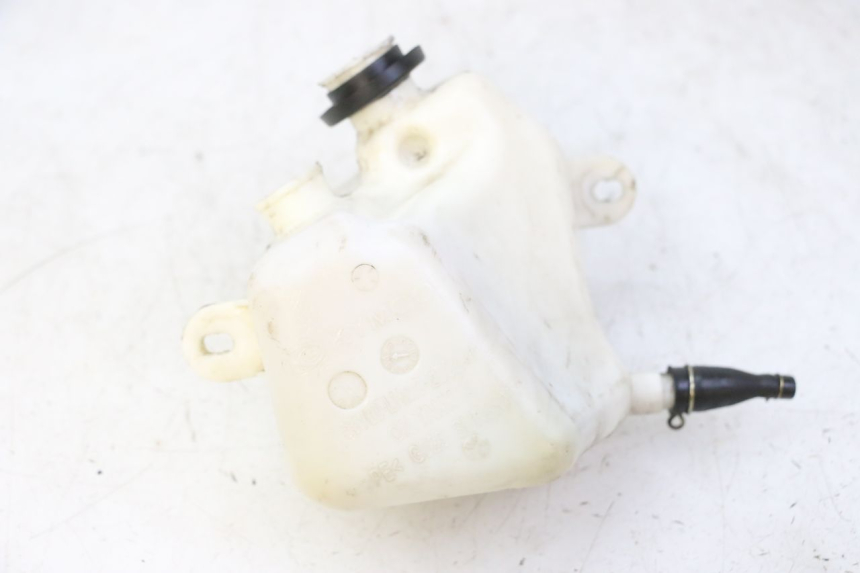 photo de DEPÓSITO DE ACEITE KYMCO AGILITY NAKED RENOUVO 2T 50 (2011 - 2018) - Estado de la superficie y material