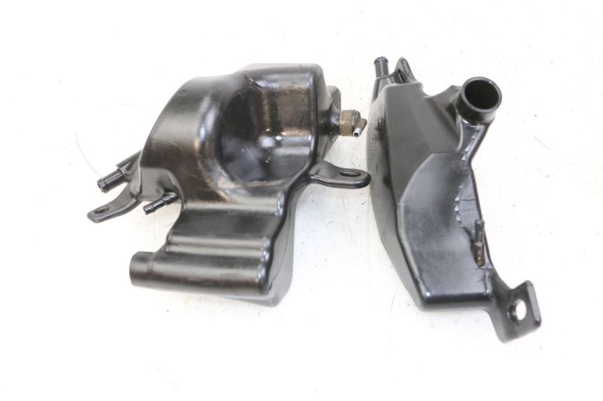 photo de DEPOSITO ACEITE APRILIA SR MOTARD 50 (2012 - 2018) - Detalle de la pieza