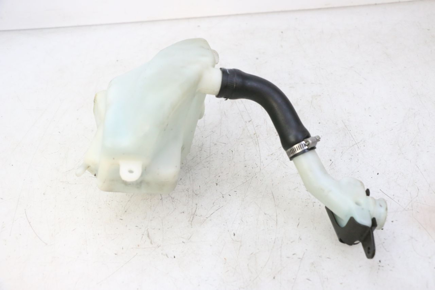 photo de DEPOSITO ACEITE YAMAHA BW'S 100 (1999 - 2002) - Otra perspectiva