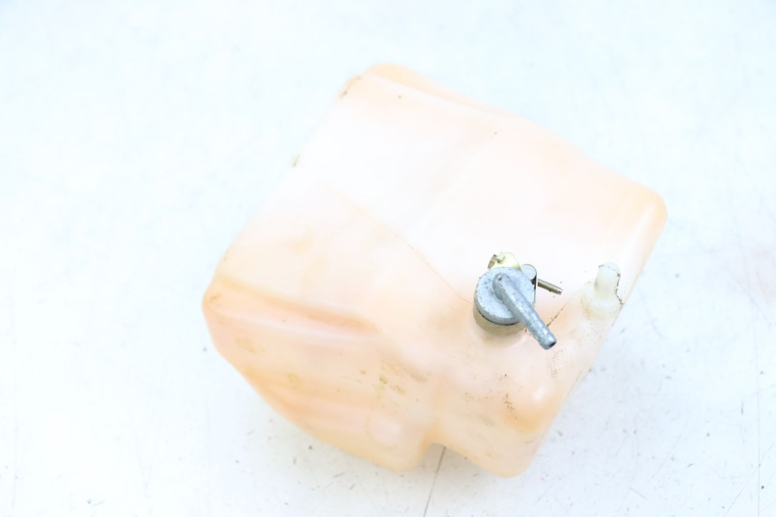 photo de DEPÓSITO DE ACEITE GILERA DNA 50 (2000 - 2007) - Detalle de la pieza