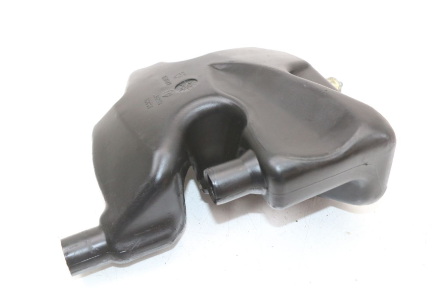 photo de DEPÓSITO DE ACEITE PIAGGIO FLY 2T 50 (2004 - 2017) - Detalle de la pieza