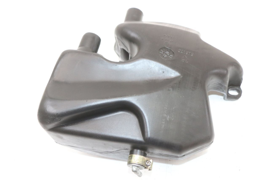 photo de DEPÓSITO DE ACEITE PIAGGIO FLY 2T 50 (2004 - 2017) - Zoom estado de uso