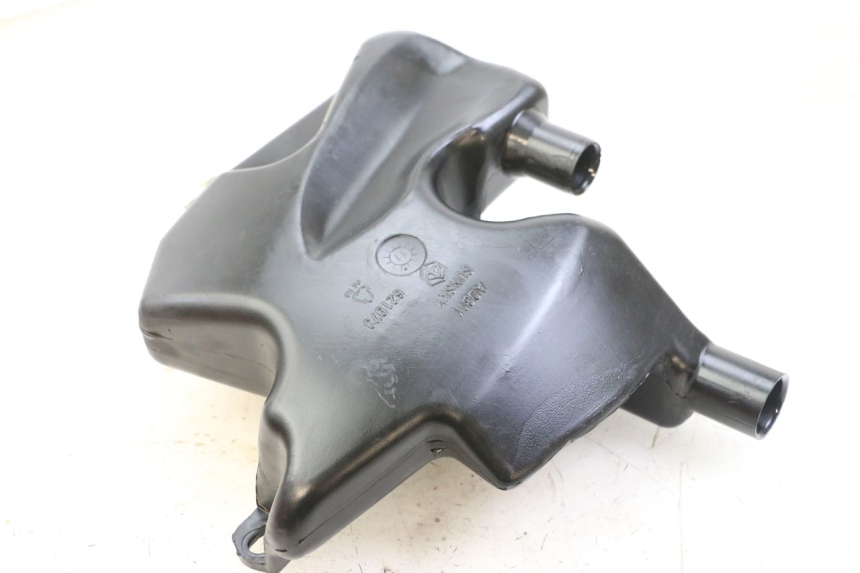 photo de DEPÓSITO DE ACEITE PIAGGIO FLY 2T 50 (2004 - 2017) - Vista principal