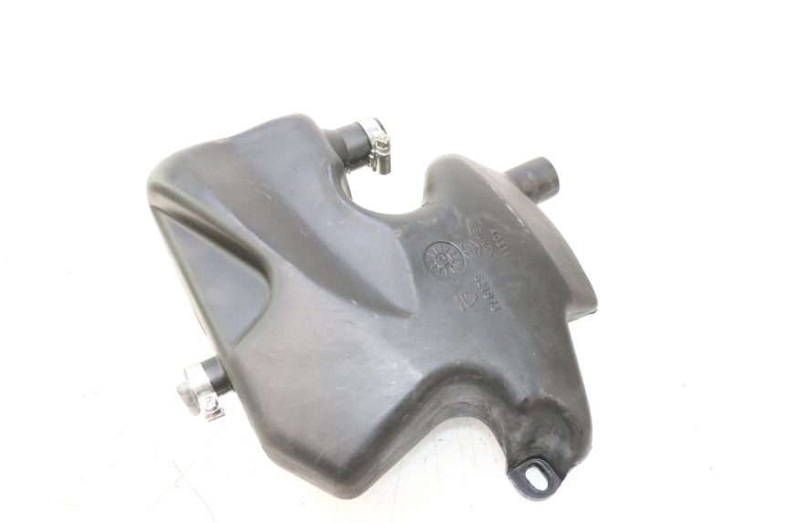 photo de DEPÓSITO DE ACEITE PIAGGIO FLY 2T 50 (2004 - 2017) - Detalle de la pieza