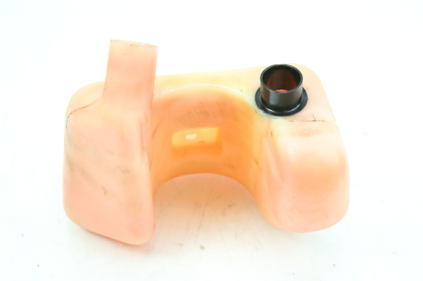 photo de DEPÓSITO DE ACEITE PIAGGIO HEXAGON 2T 125 (1994 - 1998) - Primer plano técnico