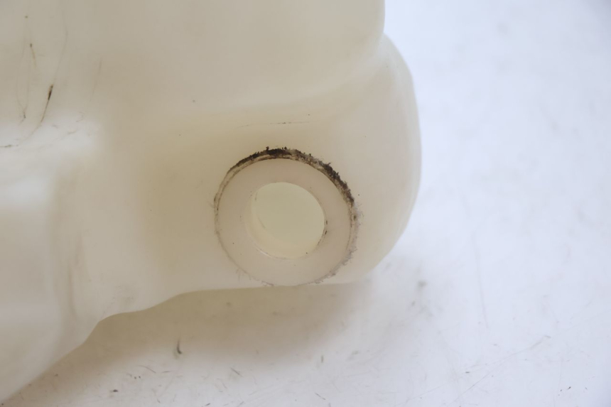 photo de DEPÓSITO DE ACEITE KEEWAY HURRICANE 50 (2006 - 2019) - Otra perspectiva