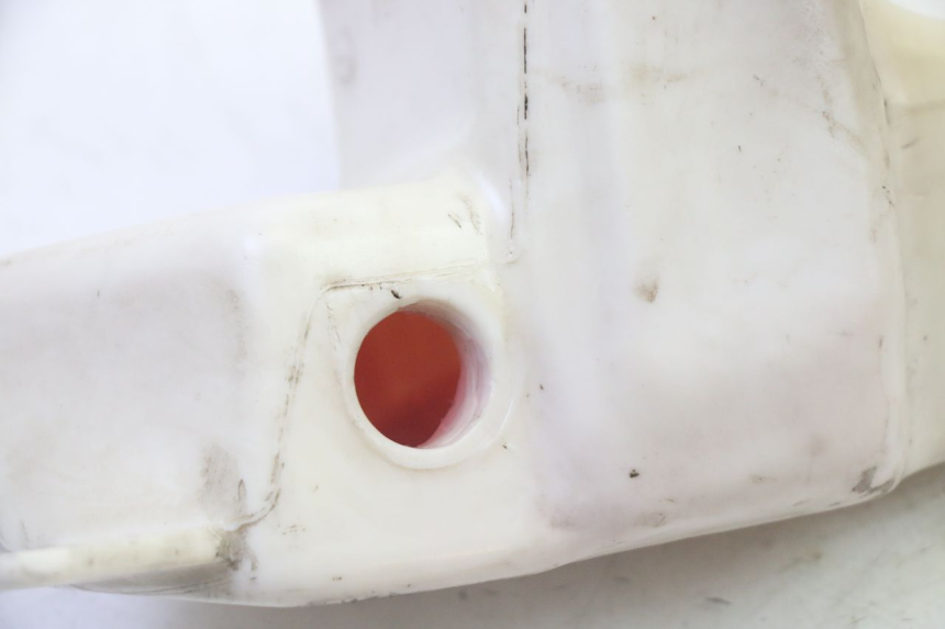 photo de DEPÓSITO DE ACEITE PEUGEOT KISBEE 2T 50 (2010 - 2017) - Zoom estado de uso