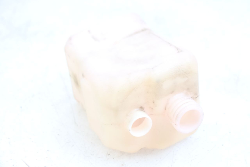 photo de DEPÓSITO DE ACEITE PEUGEOT LUDIX 50 (2005 - 2007) - Detalle de la pieza