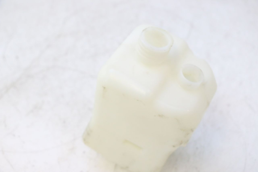 photo de DEPOSITO ACEITE PEUGEOT LUDIX ONE 50 (2004 - 2013) - Otra perspectiva