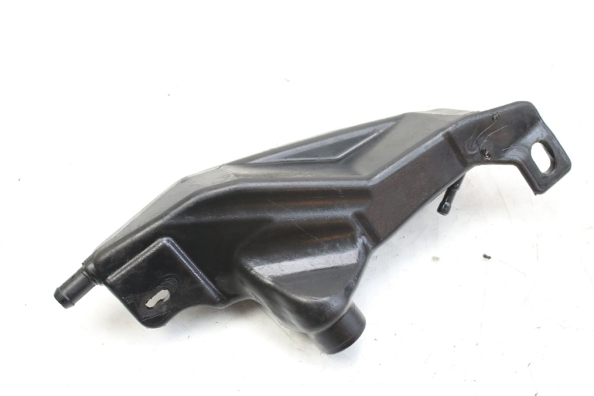 photo de DEPÓSITO DE ACEITE PIAGGIO NEW TYPHOON 50 (2018 - 2021) - Otra perspectiva