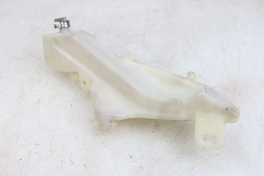 photo de DEPÓSITO DE ACEITE PIAGGIO NEW TYPHOON 50 (2018 - 2021) - Detalle de la pieza