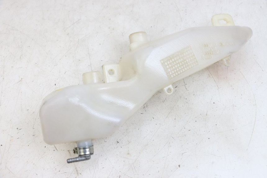 photo de DEPÓSITO DE ACEITE PIAGGIO NEW TYPHOON 50 (2018 - 2021) - Otra perspectiva