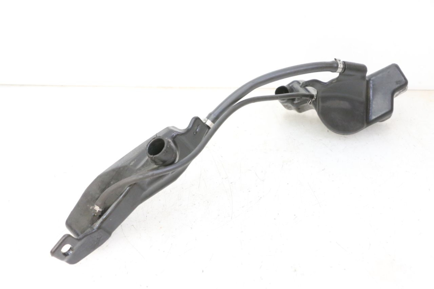 photo de DEPÓSITO DE ACEITE PIAGGIO NEW TYPHOON 50 (2010 - 2017) - Otra perspectiva