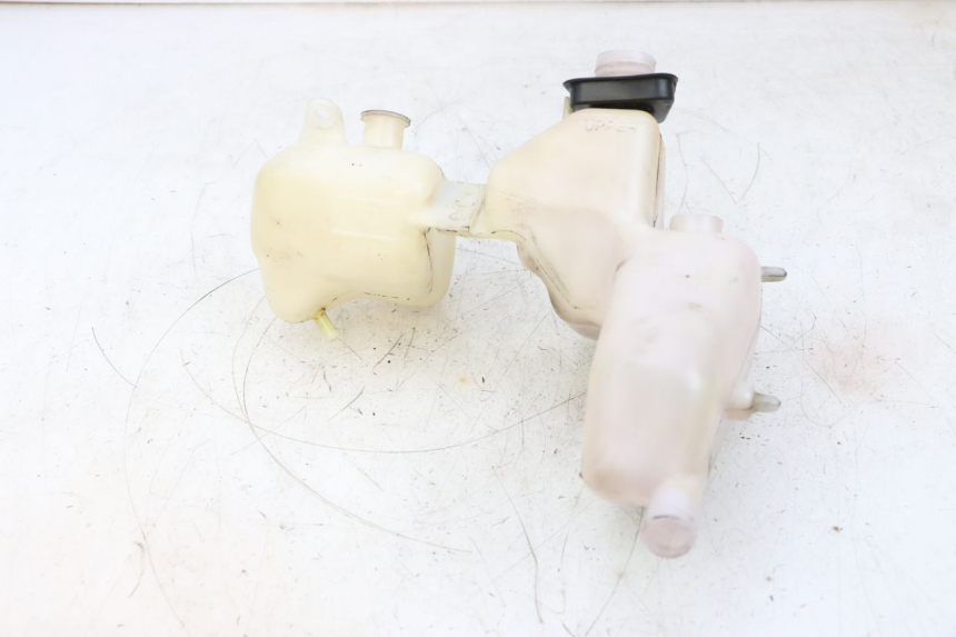 photo de DEPOSITO ACEITE HONDA NSR R 125 (1994 - 2003) - Detalles de los puntos de fijación