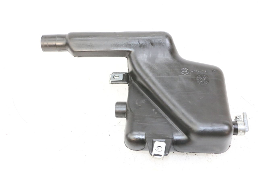 photo de DEPÓSITO DE ACEITE PIAGGIO VESPA S 2T 50 (2007 - 2014) - Detalle de la pieza