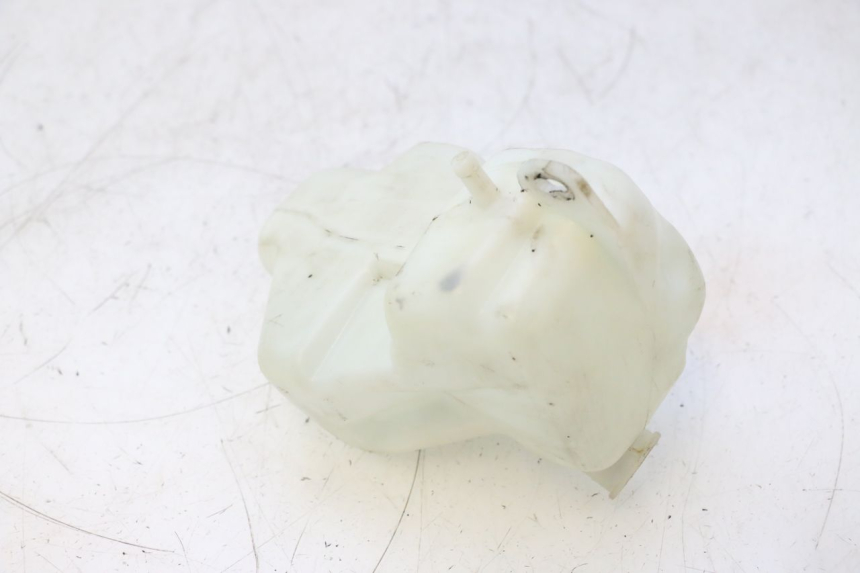 photo de DEPÓSITO DE ACEITE KEEWAY RY6 2T 50 (2011 - 2019) - Detalles de los puntos de fijación