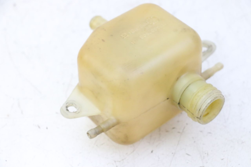 photo de DEPÓSITO DE ACEITE PEUGEOT SATELIS 125 (2006 - 2009) - Otra perspectiva