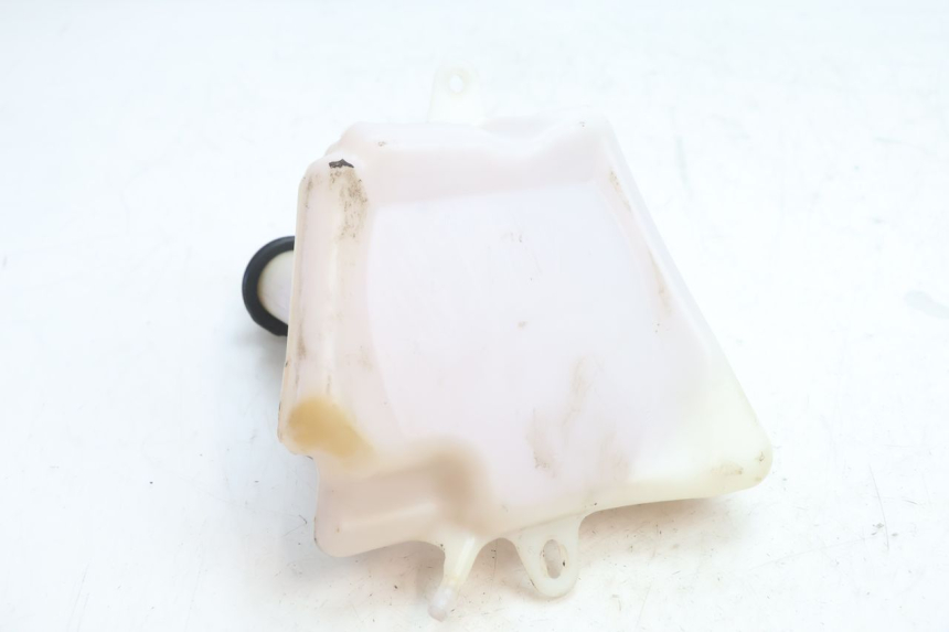 photo de DEPÓSITO DE ACEITE PEUGEOT SPEEDFIGHT LC 50 (1996 - 2002) - Primer plano técnico