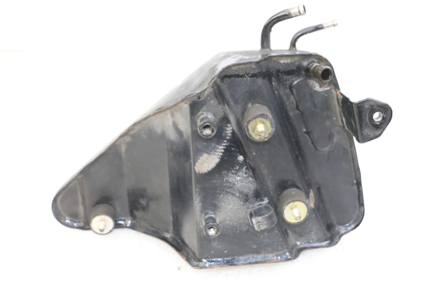 photo de DEPOSITO ACEITE HARLEY DAVIDSON SPORTSTER XL CUSTOM 1200 (2003 - 2004) - Primer plano técnico