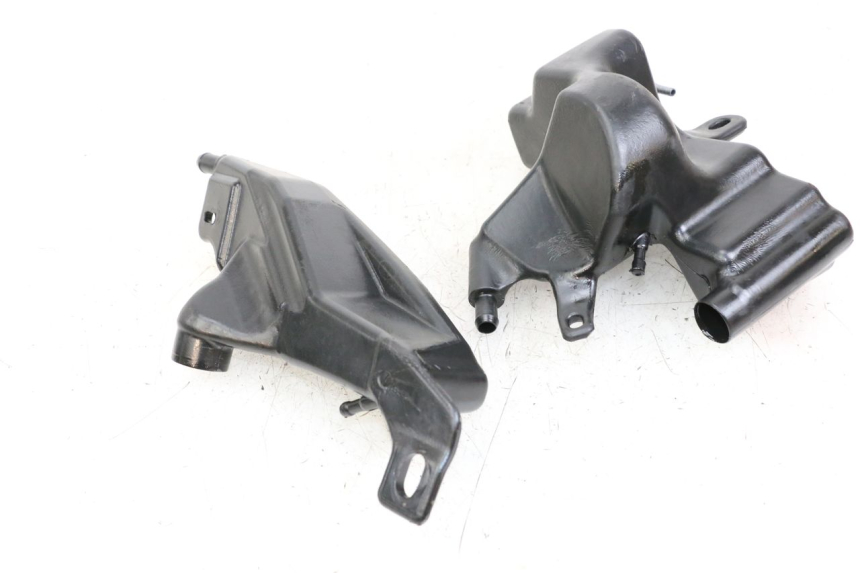 photo de DEPOSITO ACEITE APRILIA SR MOTARD 50 (2012 - 2018) - Otra perspectiva