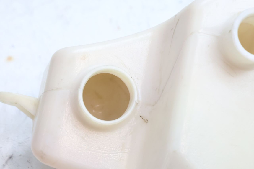 photo de DEPOSITO ACEITE KYMCO SUPER 8 2T 50 (2007 - 2013) - Detalle de la pieza