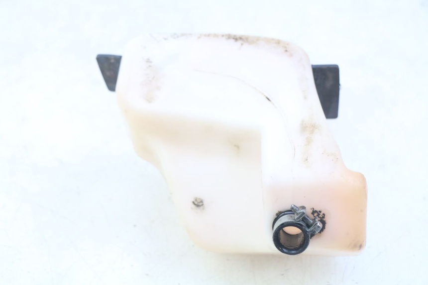 photo de DEPÓSITO DE ACEITE APRILIA SX 50 (2011 - 2017) - Otra perspectiva